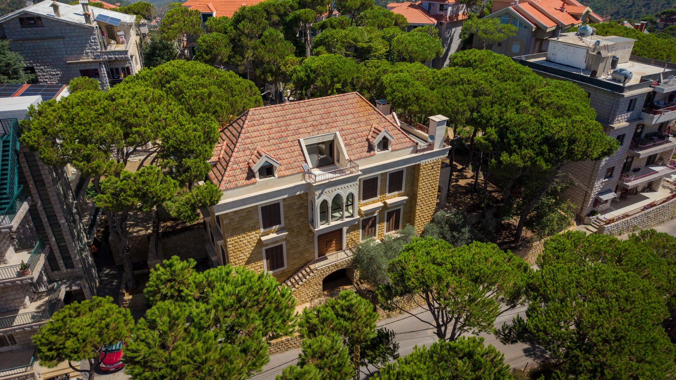 Ofeich Residence — image 1 of 3