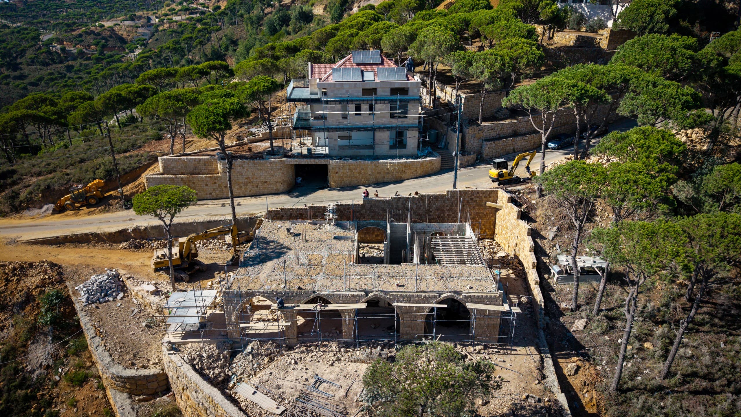 Dhour Choueir 2237 — image 2 of 4