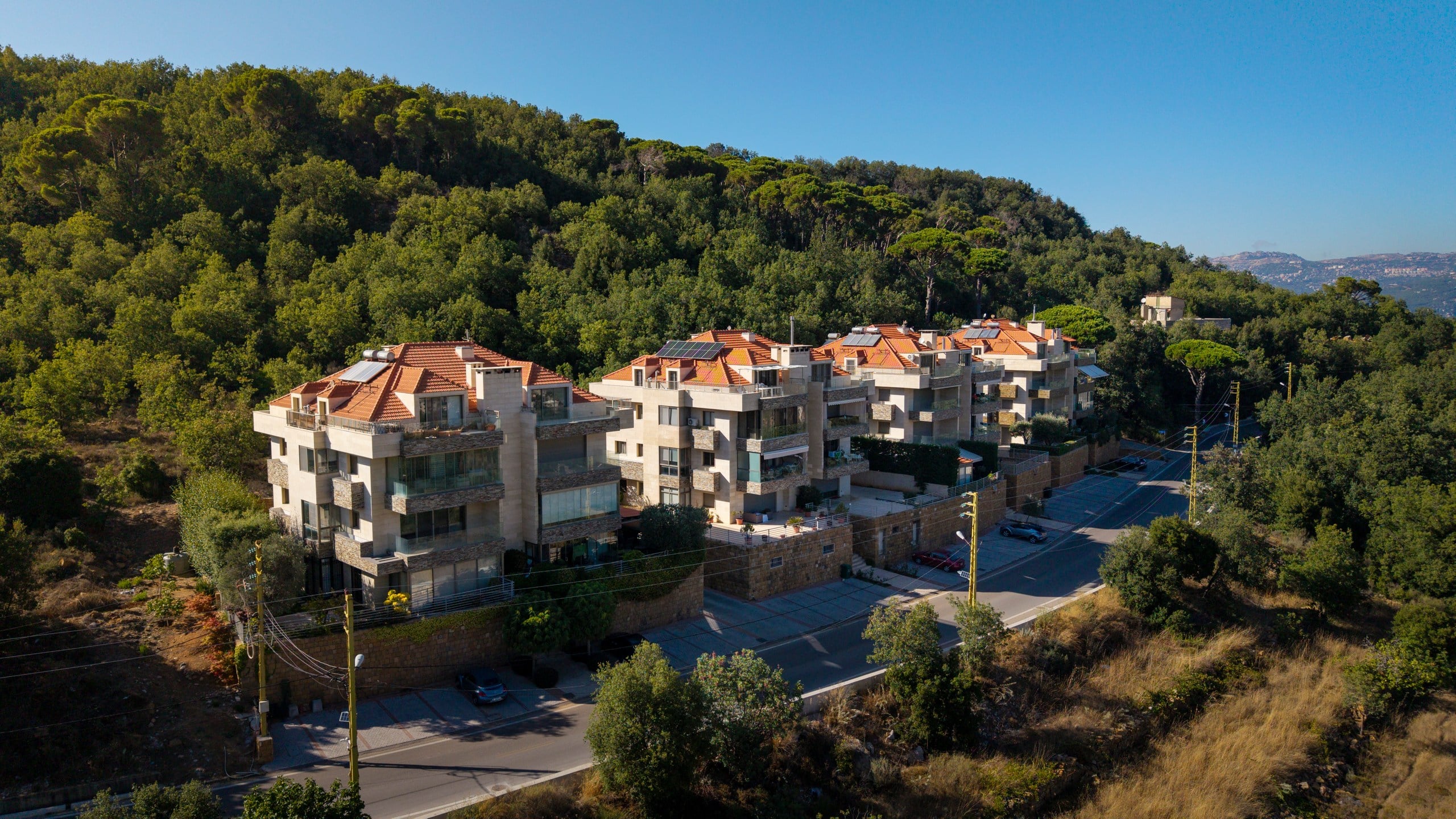 Dhour Choueir 1605, Dhour Choueir, Lebanon
